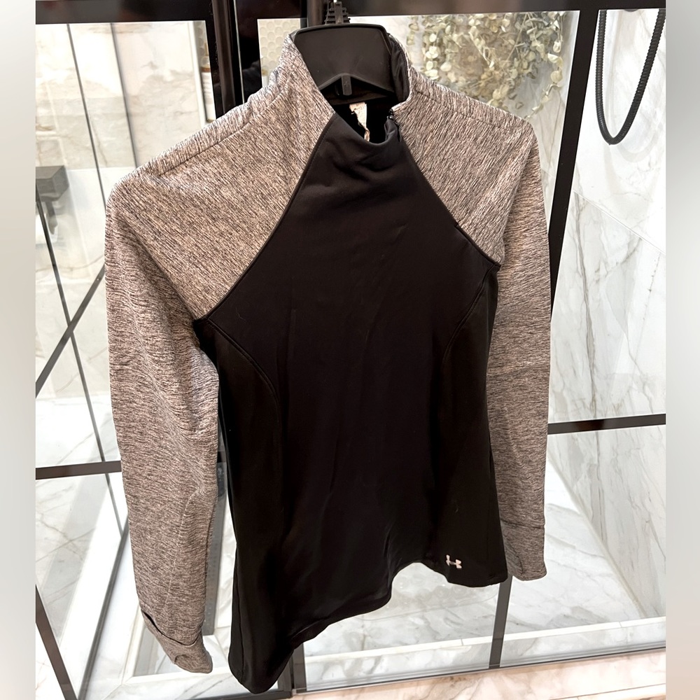 UNDER ARMOUR Storm Cold Gear Mock Neck Zip Pullover w/ Pocket Black & Grey S/M